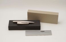 Lamy-2000-Brushed-Stainless-Steel-2.jpg