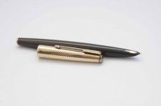 Parker-61-Grey-12K-Gold-Filled-Cap-3.jpg