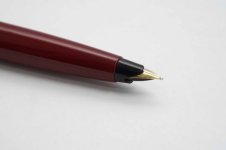 Parker-45-Custom-Burgundy-Rolled-Gold-Cap-4.jpg