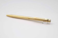 Sheaffer-Targa-1005-Gold-Fluted-Ballpoint-Pen-3.jpg
