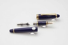 Pilot-Custom-98-Dark-Blue-3.jpg
