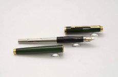 Parker-75-Malachite-Green-Lacquer-4.jpg