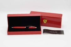 Sheaffer-100-Ferrari-Red-Rosso-Corsa-2.jpg
