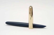 Parker-51-Aerometric-Blue-Cedar-Gold-Filled-Cap-Blue-Diamond-2.jpg