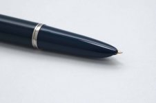 Parker-51-Aerometric-Blue-Cedar-Gold-Filled-Cap-Blue-Diamond-4.jpg