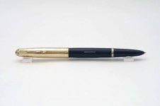 Parker-51-Aerometric-Blue-Cedar-Gold-Filled-Cap-Blue-Diamond-6.jpg