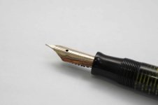 Parker-Vacumatic-Brown-Pearl-3.jpg