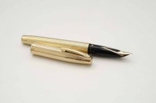 Sheaffer-Imperial-797-Gold-Electroplated-2.jpg