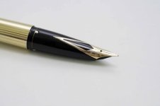 Sheaffer-Imperial-797-Gold-Electroplated-3.jpg