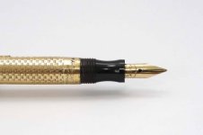 Artcraft-Gold-Filled-Fountain-Pen-5.jpg