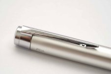 Parker-Esprit-Telescopic-Matt-Chrome-2.jpg