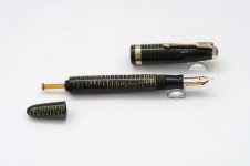Parker-Vacumatic-Green-Pearl-3.jpg