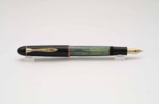 Pelikan-140-Green-Stripe-6.jpg