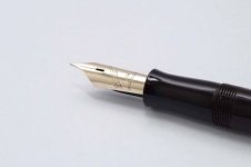 Eversharp-Skyline-Brown-Gold-Filled-Cap-4.jpg
