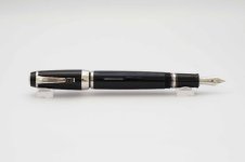 Montblanc-Boheme-Noir-8.jpg