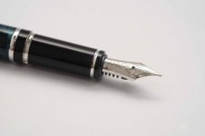 Pilot-Namiki-Grance-Marble-Black-Blue-3.jpg