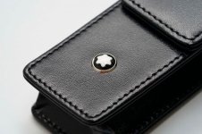 Montblanc-Leather-1-Pen-Pouch-Clasp-3.jpg