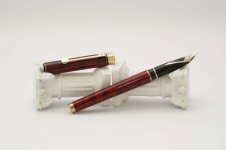 Sheaffer-Targa-1034-Red-Ronce-Lacquer-1.jpg