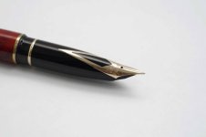 Sheaffer-Targa-1034-Red-Ronce-Lacquer-4.jpg