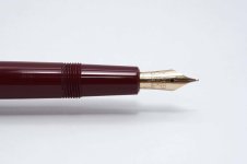 Parker-Duofold-Slimfold-Burgundy-4.jpg