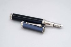 Montegrappa-Espressione-Blue-Pearl-4.jpg