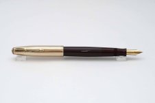 Parker-La-Plume-Double-Lamine-Bordeaux-Gold-Filled-Cap-Vacumatic-8.jpg