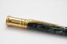 Parker-Duofold-Green-Marble-Ballpoint-Pen-2.jpg