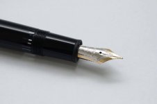 Montblanc-Meisterstuck-146-Legrand-Black-Resin-4.jpg