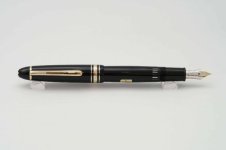 Montblanc-Meisterstuck-146-Legrand-Black-Resin-6.jpg