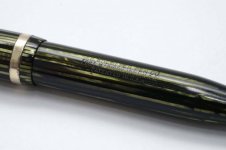 Sheaffer-Lifetime-Oversize-White-Dot-Black-Golden-5.jpg