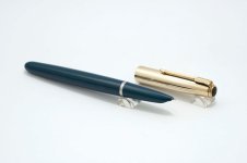 Parker-51-Tea-Blue-Rolled-Gold-Cap-6.jpg