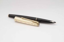 Parker-61-Black-14K-Gold-Filled-Rainbow-Cap-3.jpg
