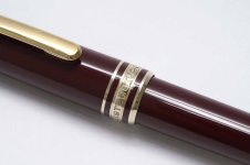 Montblanc-Meisterstuck-163R-Bordeaux-Rollerball-5.jpg