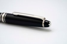 Montblanc-Meisterstuck-Classique-Platinum-Coated-Ballpoint-Pen-4.jpg