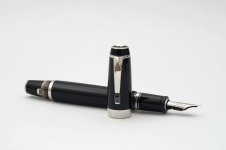Montblanc-Boheme-Noir-3.jpg