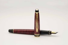 Waterman-Expert-II-Oriental-Maroon-Marble-Red-2.jpg