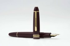 Montblanc-Meisterstuck-146R-Legrand-Bordeaux-2.jpg