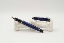 Waterman-Expert-II-Dune-Blue-1.jpg