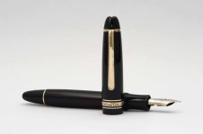 Montblanc-Meisterstuck-146-Celluloid-2.jpg