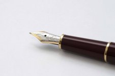 Montblanc-Meisterstuck-144R-Bordeaux-5.jpg