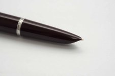 Parker-51-Aerometric-Burgundy-Gold-Filled-Cap-4.jpg
