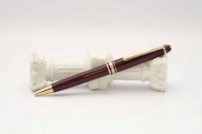 Montblanc-Meisterstuck-164R-Bordeaux-Ballpoint-Pen-1.jpg