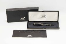 Montblanc-Meisterstuck-146-Classic-Black-Resin-2.jpg