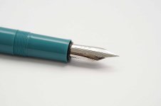 Fountain-Pen-Revolution-Darjeeling-Teal-Flex-Nib-4.jpg