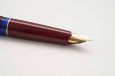 Pelikan-Classic-MK-Burgundy-5.jpg