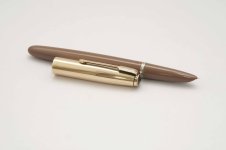 Parker-51-Aerometric-Cocoa-Gold-Filled-Cap-2.jpg