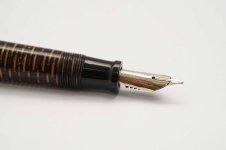 Parker-Vacumatic-Green-Diamond-Clip-4.jpg