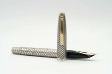 Sheaffer-Imperial-Touchdown-Sterling-Silver-Diamond-Design-2.jpg