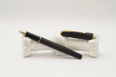 Parker-Sonnet-2007-Matte-Black-1.jpg