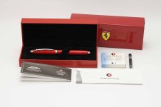 Sheaffer-Ferrari-100-Red-Rosso-Corsa-2.jpg